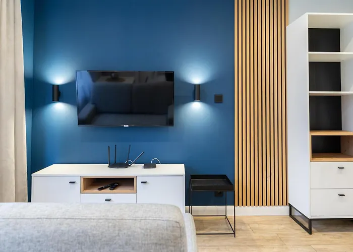 Silesian Deluxe By Bookinghost