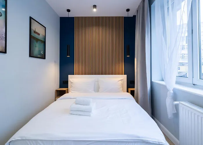 Silesian Deluxe By Bookinghost *