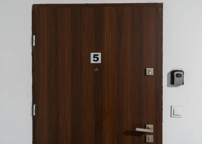 Silesian Deluxe By Bookinghost * 카토비체